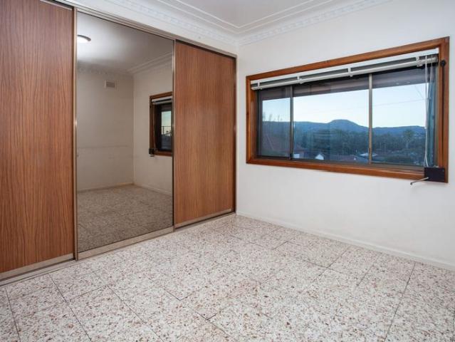 House for rent in Wollongong West, New South Wales