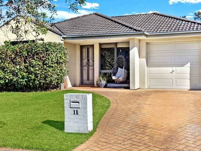 House for rent in Stanhope Gardens, Sydney