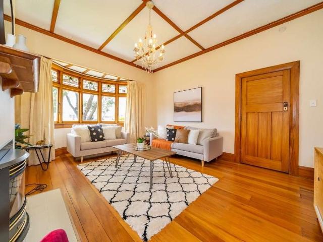 Apartment for rent in Days Bay, Wellington