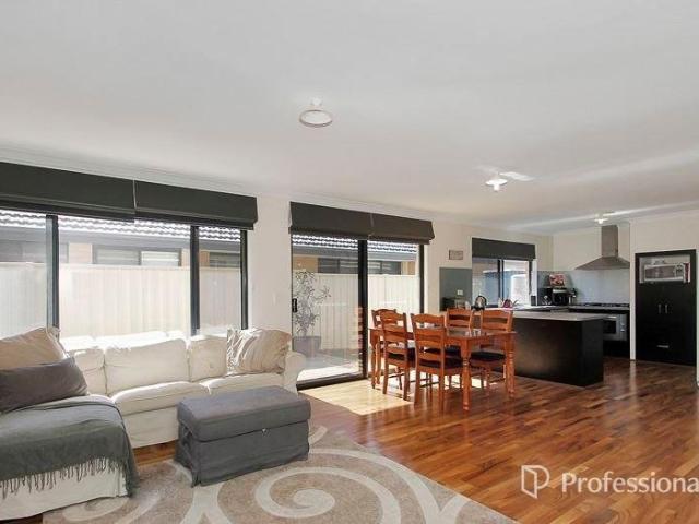 House for rent in Success, Western Australia