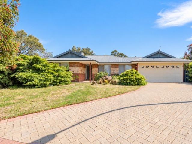 House for sale in Brookdale, City Of Armadale