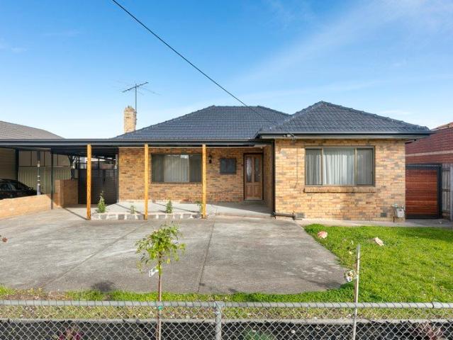 House for rent in Hadfield, Melbourne