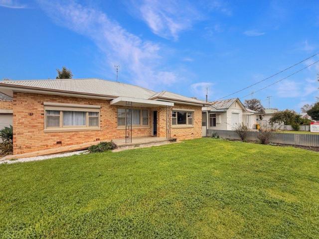 House for rent in Warracknabeal, Victoria