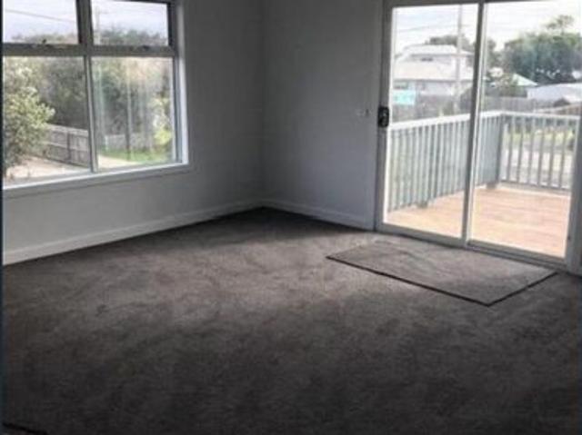 House for rent in Surf Beach, Victoria