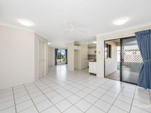 House for rent in Bushland Beach, Queensland