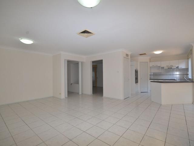 House for rent in Kellyville