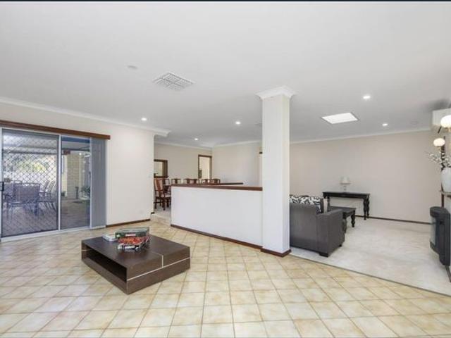 House for rent in Forrestfield, Western Australia