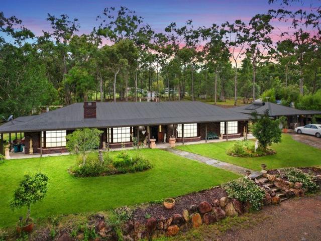 Cottage for rent in Toombul, Queensland