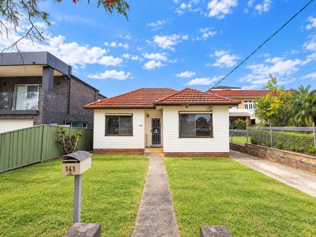 House for rent in Greenacre, Sydney