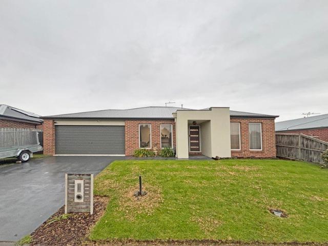 House for rent in Allambee, Victoria