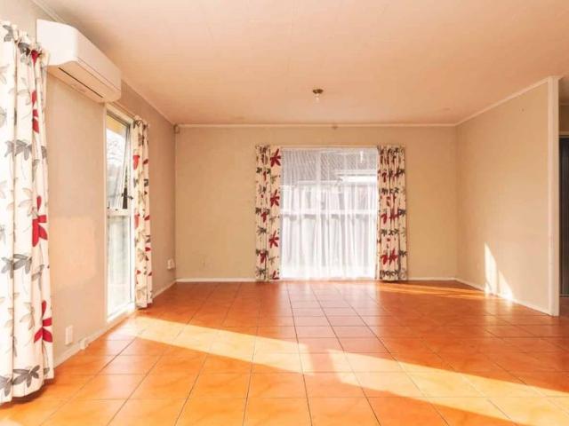 House for rent in Papakura