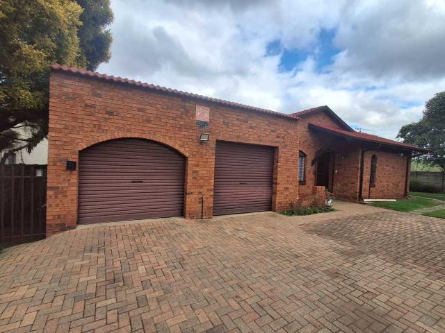House for sale in Vosloorus, Gauteng