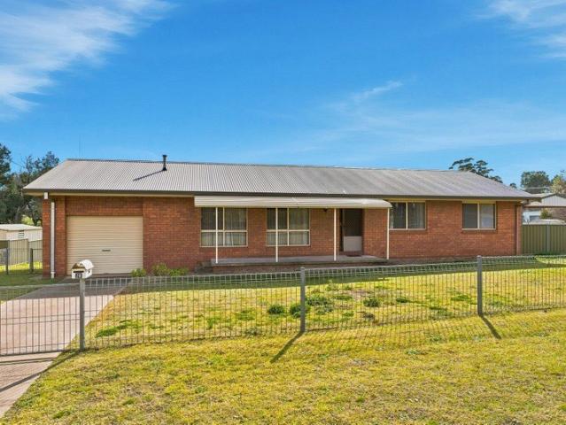House for sale in Cowra, New South Wales