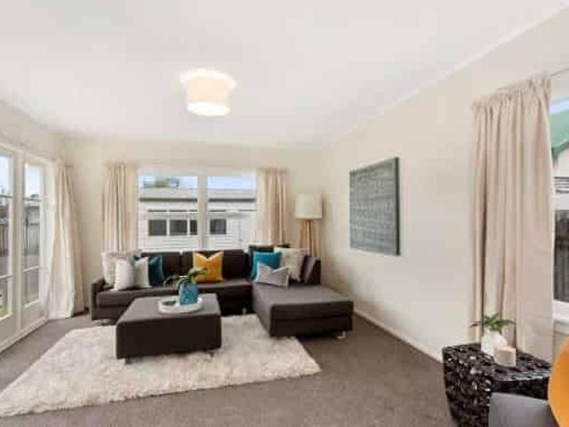 House for rent in Hamilton Central, Hamilton City