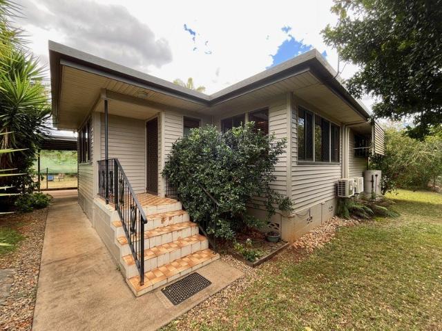 House for rent in Mareeba Town Centre Core, Mareeba