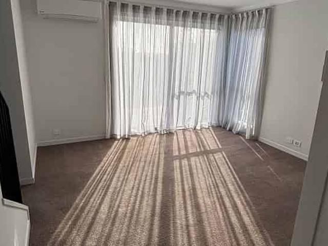 Townhouse for rent in Papakura, Oroua County