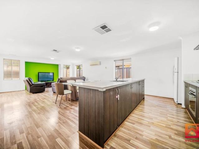 House for rent in Canning Vale, Western Australia