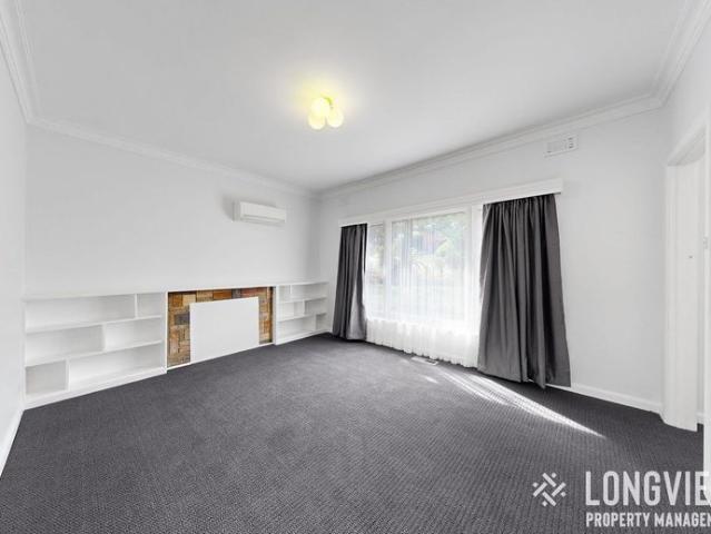 House for rent in Mount Waverley, Melbourne