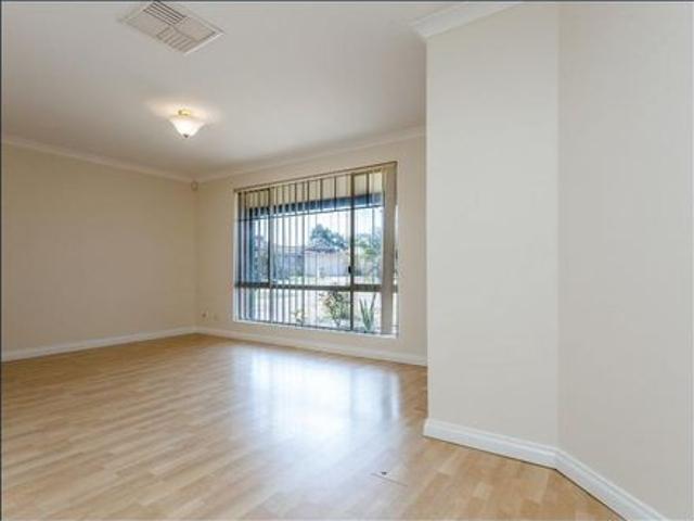 House for rent in Canning Vale, Western Australia