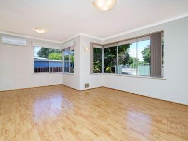 House for rent in Rossmoyne, City of Canning