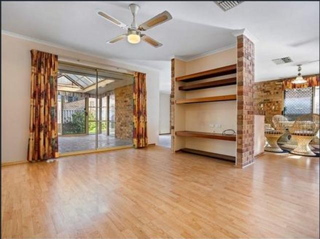 House for rent in Booragoon, Western Australia