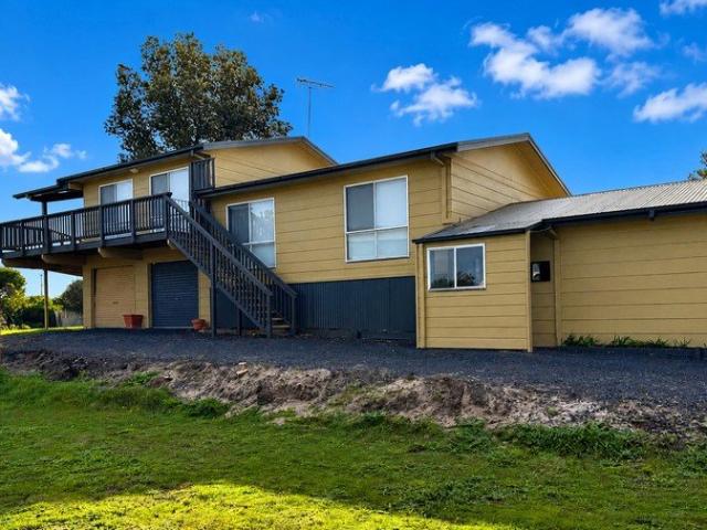 House for rent in Cape Woolamai, Victoria