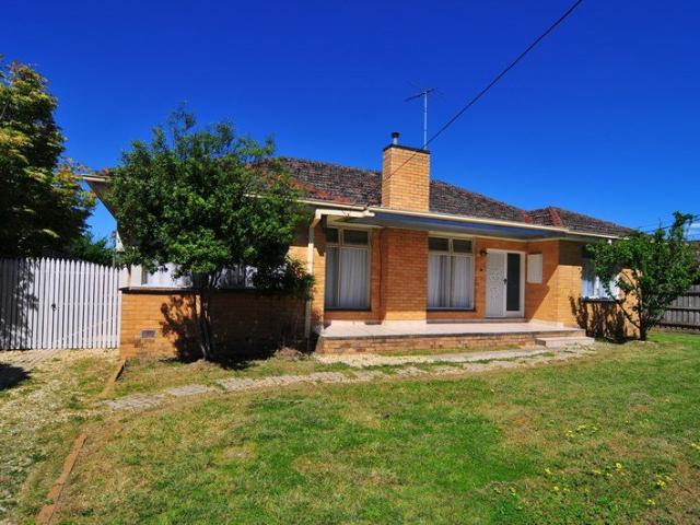 House for rent in Mount Waverley, Melbourne