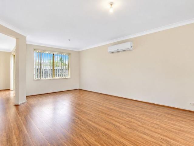 House for rent in Stanhope Gardens, Sydney