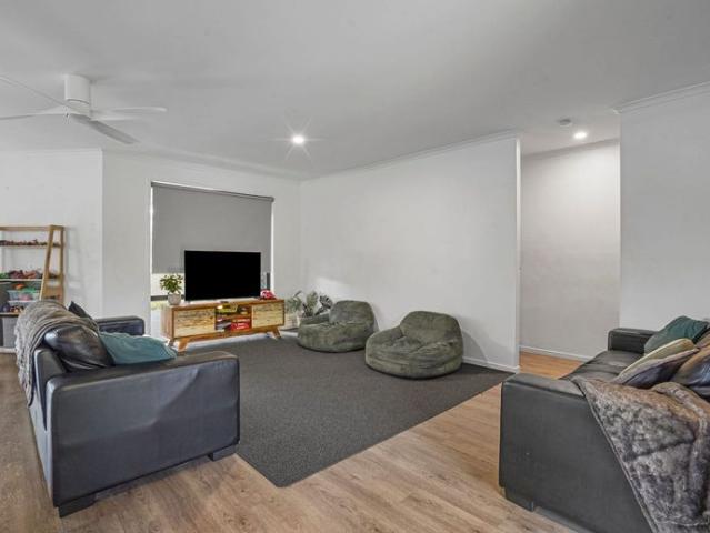 House for rent in Parkwood, Gold Coast City