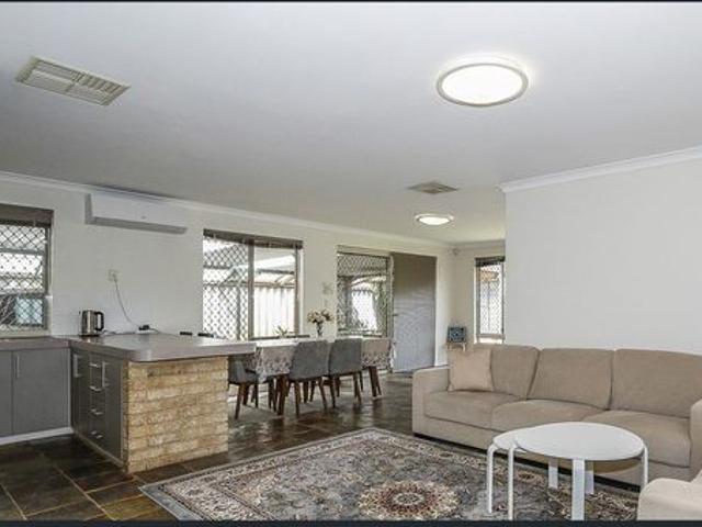 House for rent in Ballajura, Western Australia