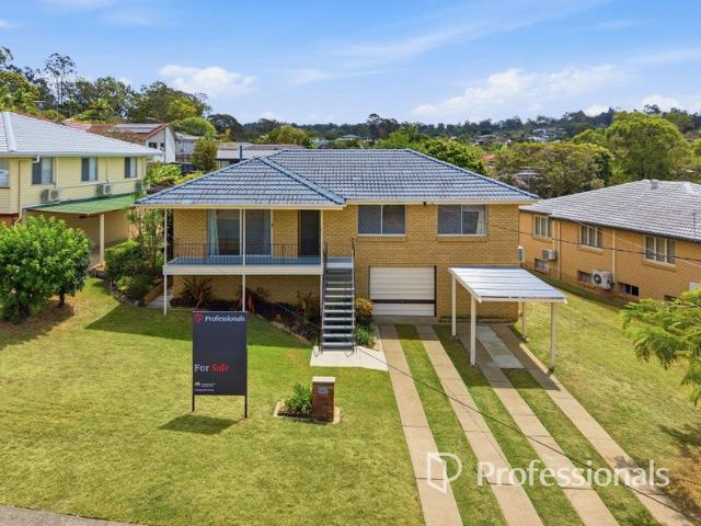 House for sale in Ferny Hills, Greater Brisbane