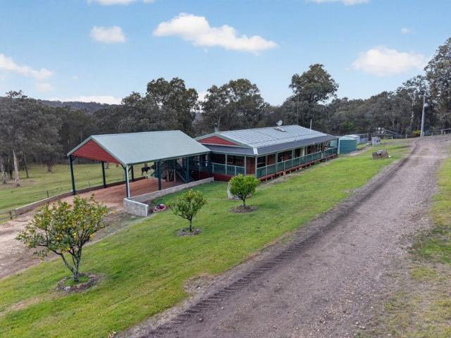 Cottage for sale in Maffra West Upper, Victoria