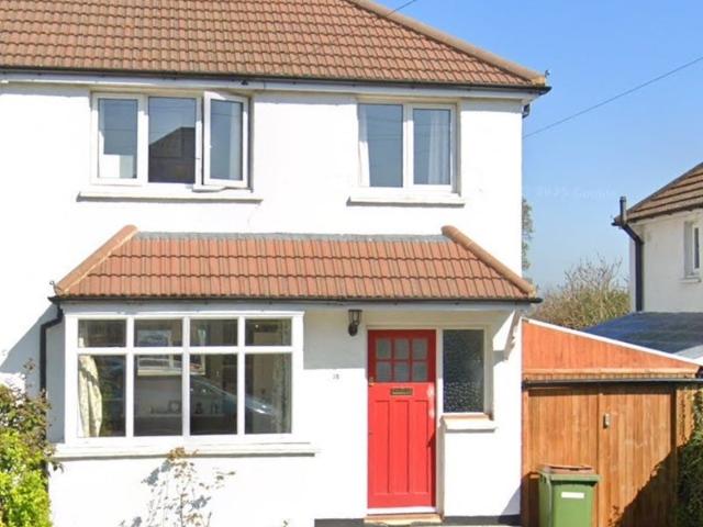 Apartment for rent in Pachesham Park, Surrey