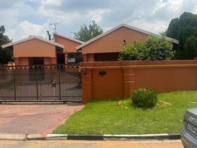 House for sale in Vosloorus, Gauteng