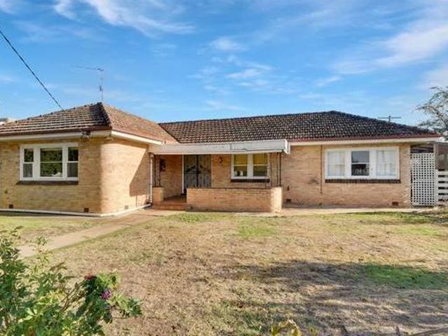 House for rent in Horsham, Victoria
