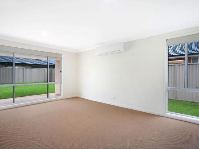 House for rent in Jordan Springs, Sydney
