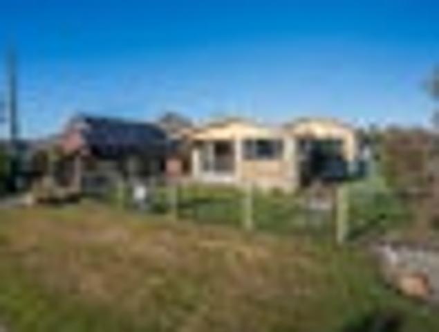 House for sale in Otakou