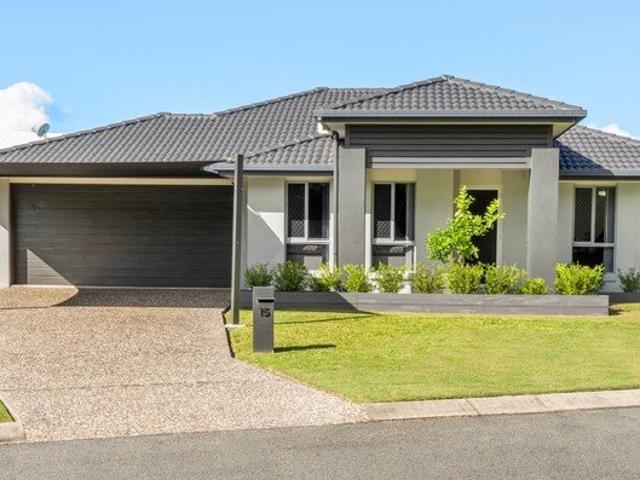 House for sale in Ivadale Lakes, Sunshine Coast Regional
