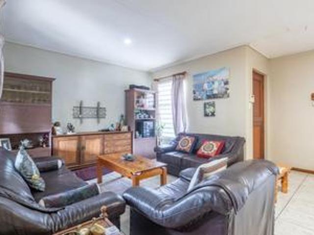 House for sale in Milnerton, Western Cape