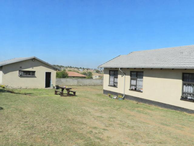 House for rent in Krugersdorp, Mogale City Local Municipality