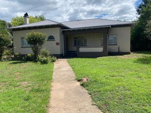 House for sale in Queenstown, Eastern Cape