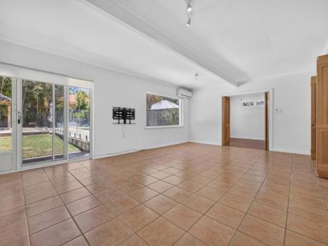House for rent in Floreat, Town of Cambridge
