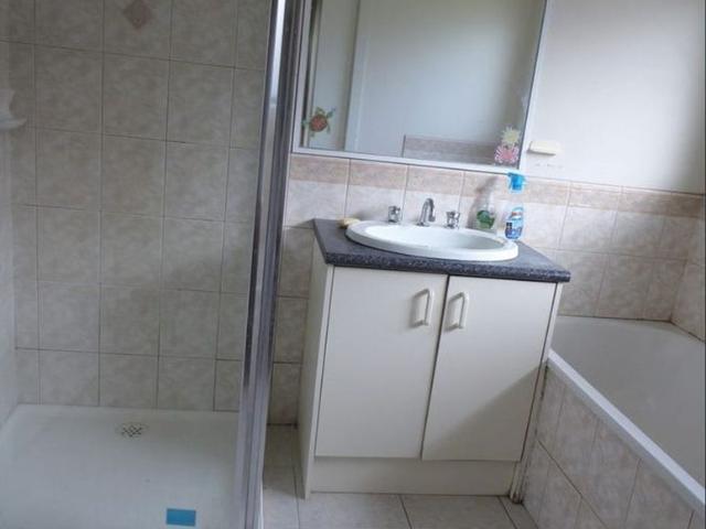 House for rent in St Albans, Victoria