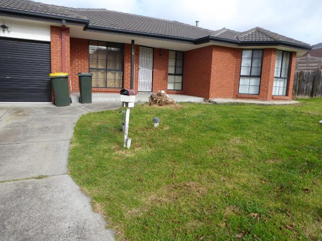 House for rent in St Albans, Victoria