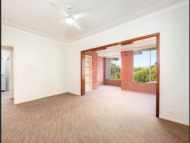 House for rent in Lower North Shore, Sydney