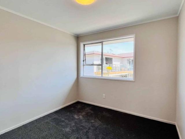 House for rent in Howick, Oroua County