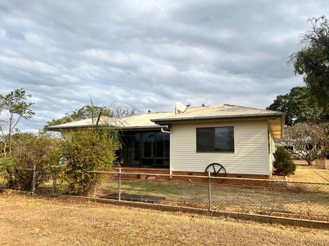 House for rent in Upper Tenthill, Queensland
