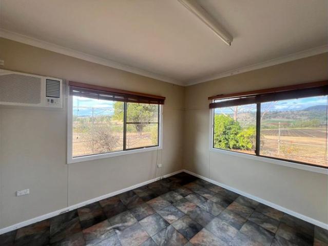 House for rent in Upper Tenthill, Queensland