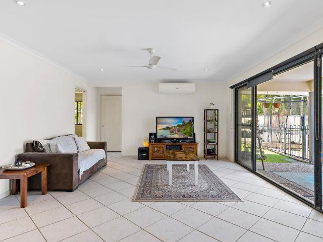 House for rent in Kawana Island, Sunshine Coast Regional