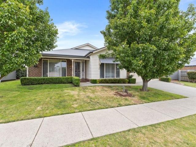 House for sale in Yinnar, Victoria